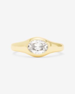 She's a Boss Signet Ring - Gold|White Diamondettes